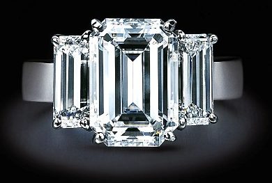 Emerald cut diamond