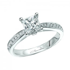 engagement ring