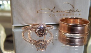 Pink Diamond Rose Gold Wedding Set