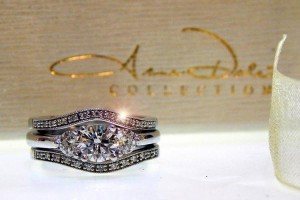 Three Diamond Ring with Ring Guard